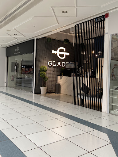 GLĀDIO CAFÉ