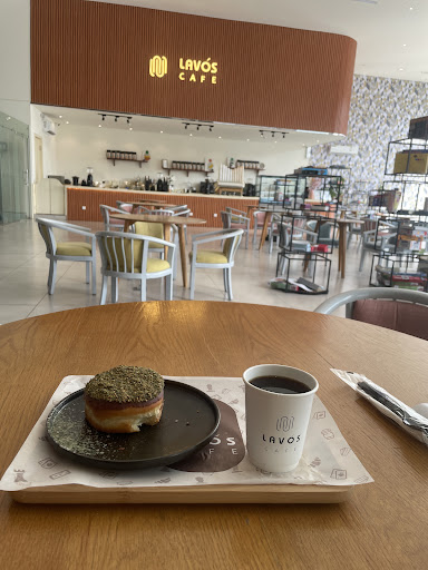 محمصة ومقهى لافوس | Lavós Roastery & Cafe