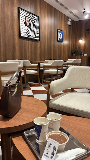 Breebird cafe - مقهى بريبيرد